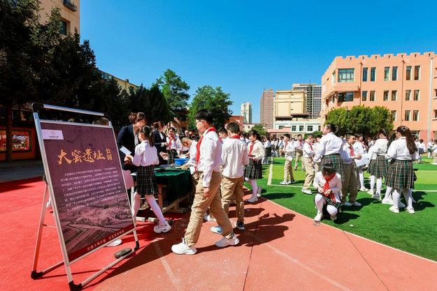 1756735687990591.jpg 開學(xué)4.jpg