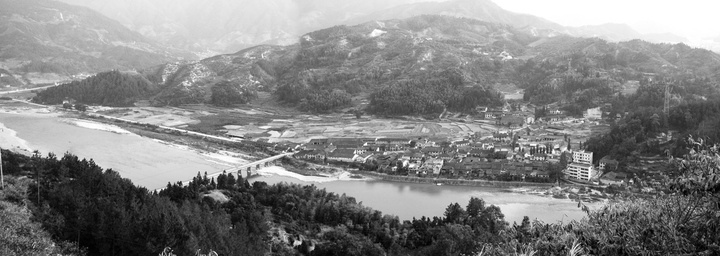 搬遷前的景寧外舍村。供圖 共享聯(lián)盟·景寧