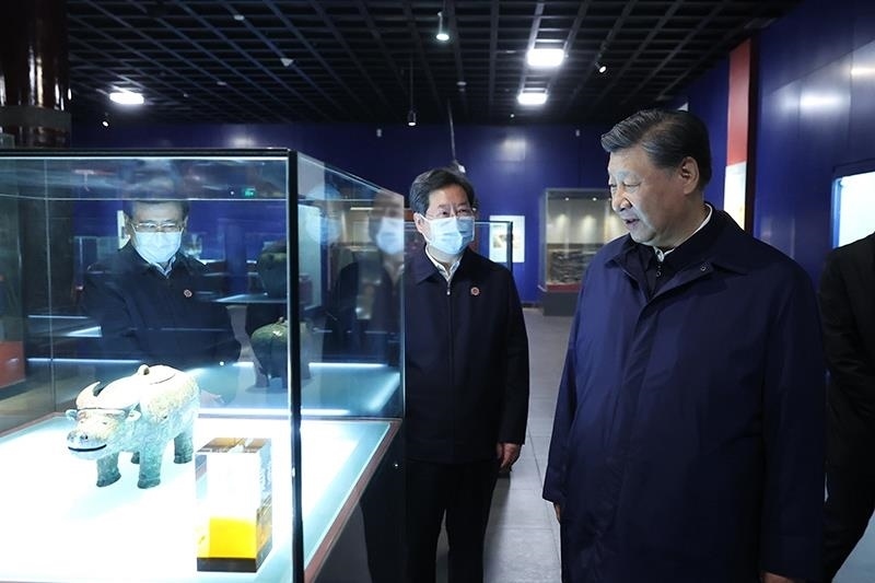 △2022年10月28日，習(xí)近平總書記在河南安陽市殷墟博物館考察。