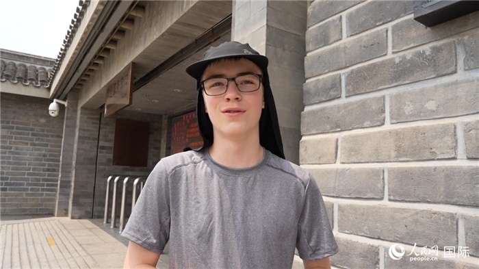 圖為德國(guó)籍游客埃里克·西伯特。人民網(wǎng)記者 吳超嵐攝