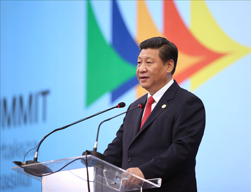 2014年7月15日，國家主席習(xí)近平在巴西福塔萊薩出席金磚國家領(lǐng)導(dǎo)人第六次會(huì)晤并發(fā)表重要講話。新華社記者 蘭紅光 攝