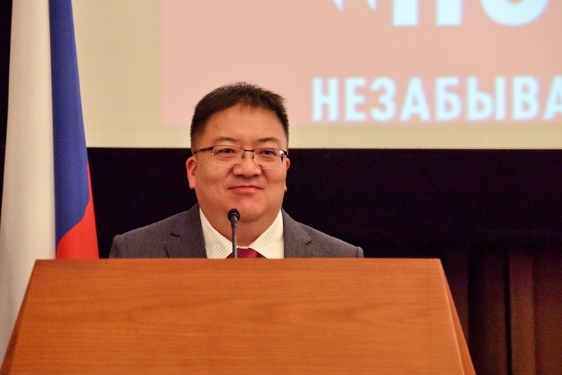 新華出版社社長匡樂成致辭。 主辦方供圖