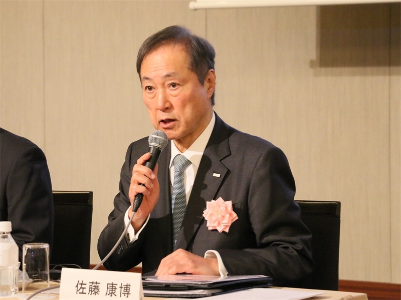 日中投資促進(jìn)機(jī)構(gòu)會長佐藤康博致辭。人民網(wǎng) 許可攝