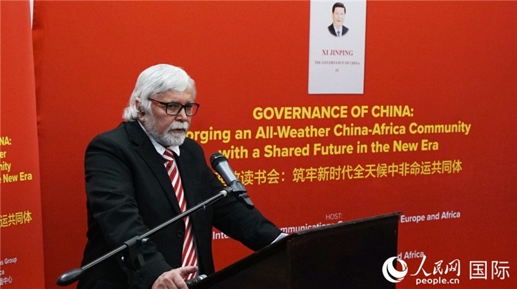 南部非洲科學(xué)、工程、技術(shù)、教育協(xié)會執(zhí)行副總裁楊煥嶺。人民網(wǎng) 劉暢攝