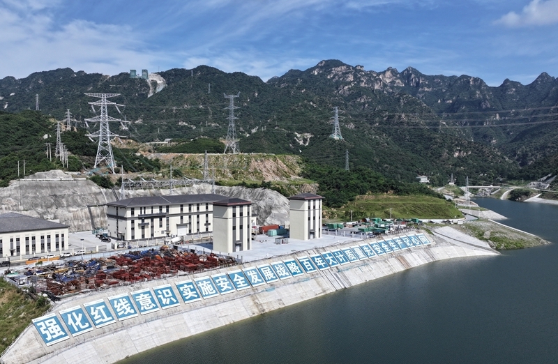河北易縣:抽水蓄能電站配套工程500千伏特高壓送出線路投運(4)XxjpsgC007023_20250827_PEPFN0A001.jpg
